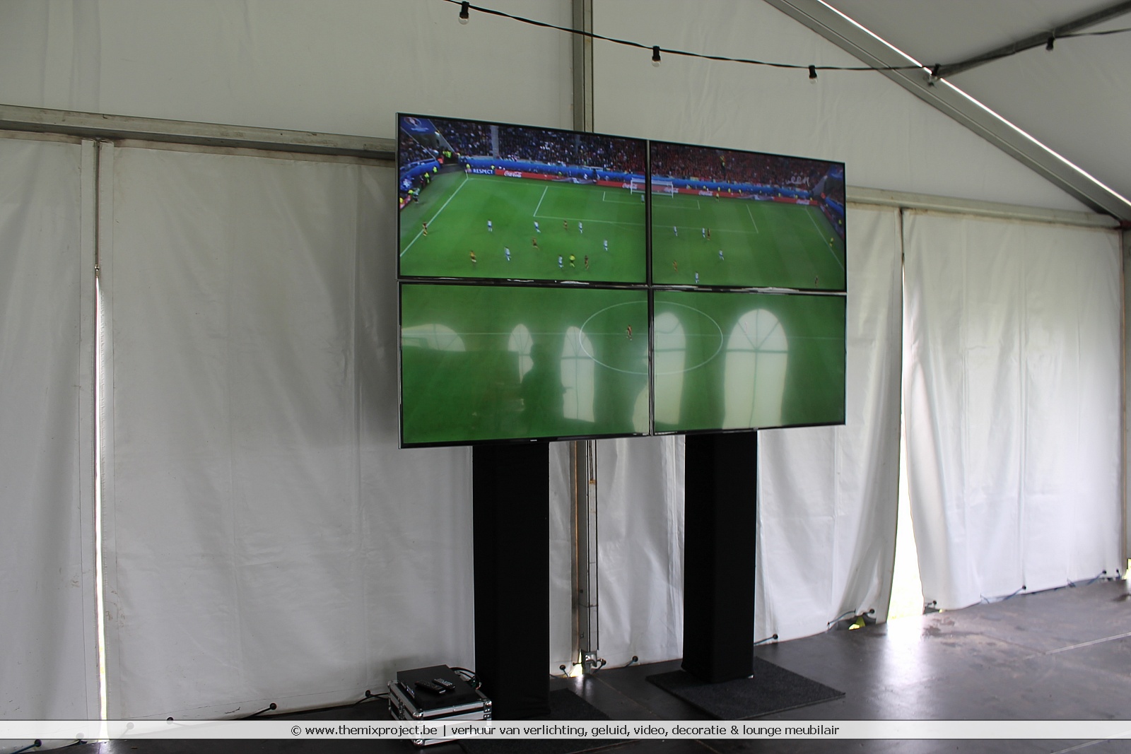 Foto's Verhuur LED HD videowall EK voetbal te Tent Itegem